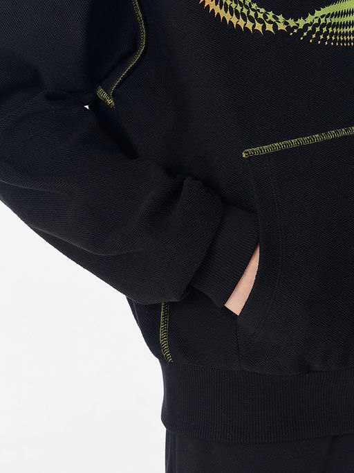 Толстовка женская черная с надписью Fear less - Mark formelle фото 6