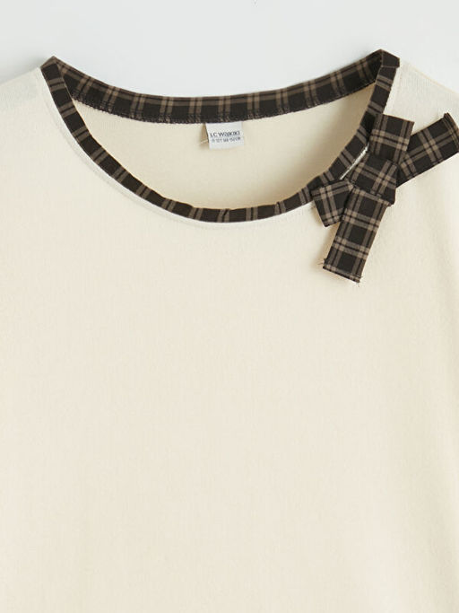 Fiyonk Detayl? Bisiklet Yaka K?z ?ocuk Ti??rt