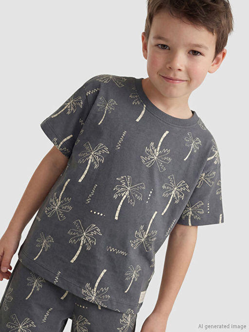 Desenli Erkek ?ocuk Ti??rt ve ?ort