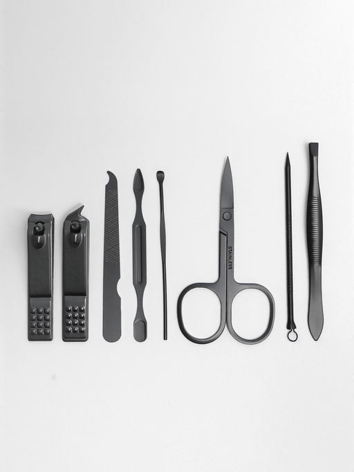 Набор маникюрный Black, 8 предметов, в футляре, чёрный