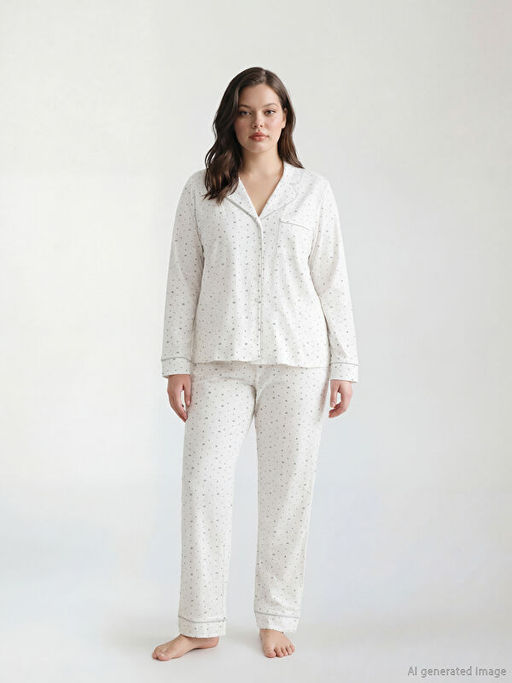 G?mlek Yaka ?i?ekli Kad?n Pijama Tak?m