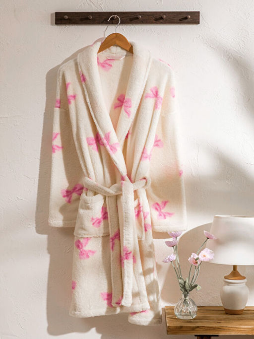 Fiyonk Desenli Pel?? Kad?n Sabahl?k