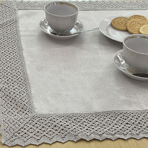 Салфетка 62 х 62 см льняная с кружевом