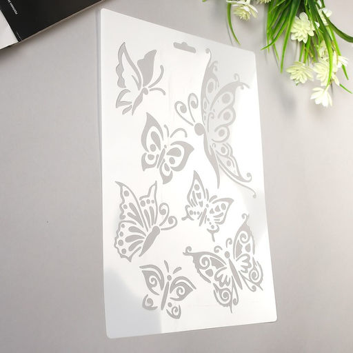 Цена за 2 шт. Трафарет пластик "Рой бабочек" 21х31 см