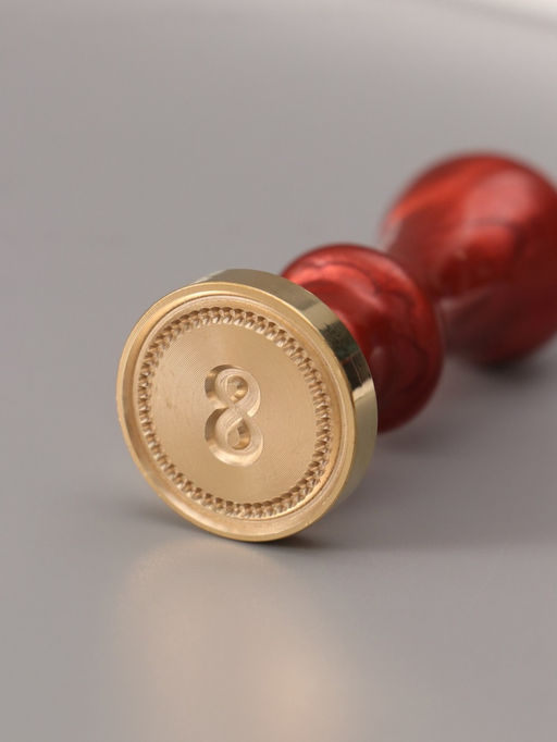 Печать для сургуча с пластиковой ручкой «Классика цифра 8», 2.5×2.5×6.3 см