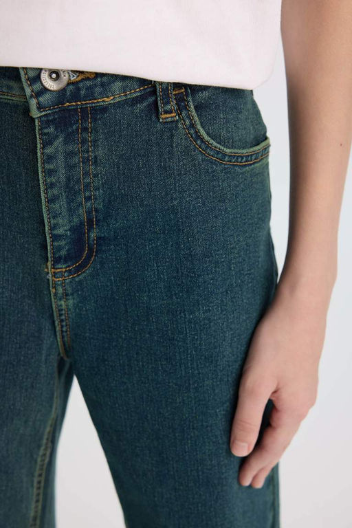 Джинсовые брюки прямого кроя с карманами и прямыми штанинами для мальчика - Defacto фото 5