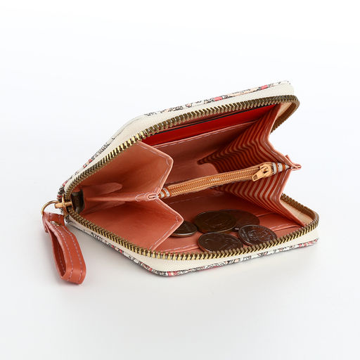 Кошелёк женский на молнии с ремешком, белый