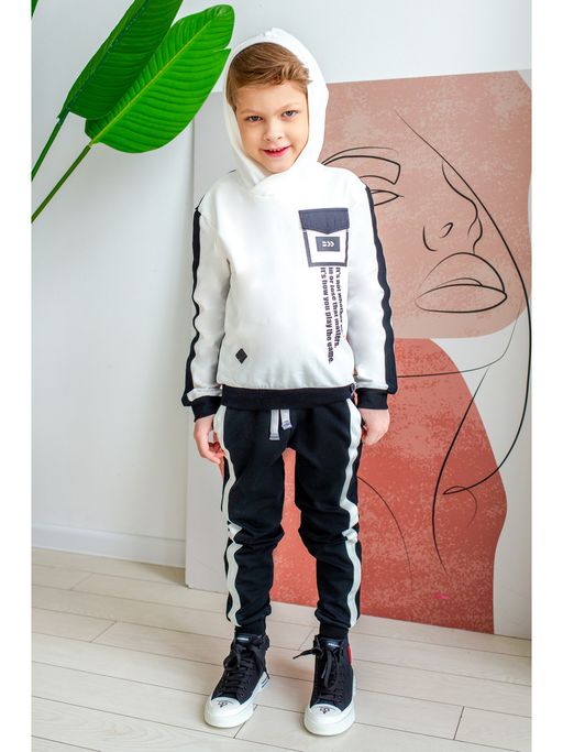 Костюм спортивный