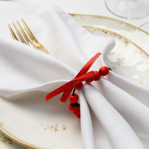 Цена за 2 шт. Кольцо для салфеток "Бантик", цвет красный, d 5 см, дерево