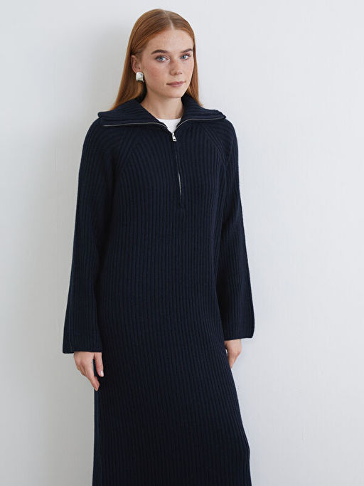 Polo Yaka Triko Elbise