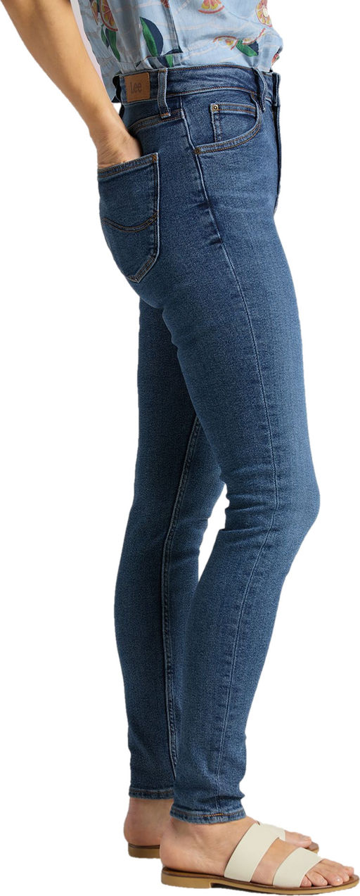 Джинсы женские