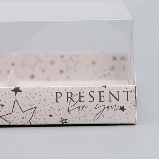 Цена за 5 шт. Коробка кондитерская для муссовых пирожных «Present for you», 17.8 х 17.8 х 6.5 см
