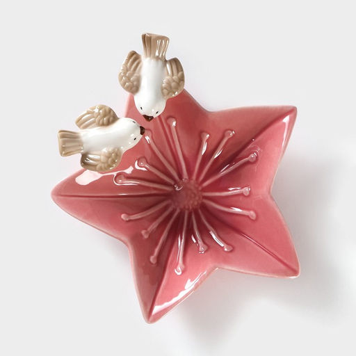 Блюдо сервировочное Голубки на цветочке, 14?13.5?4 см, керамика, розовое