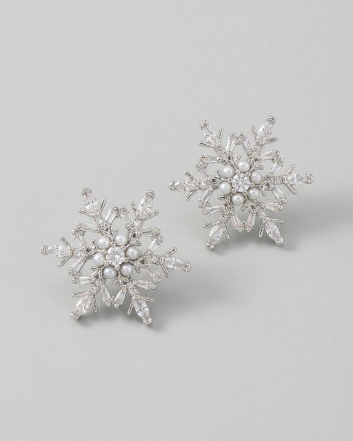 Стильные серьги