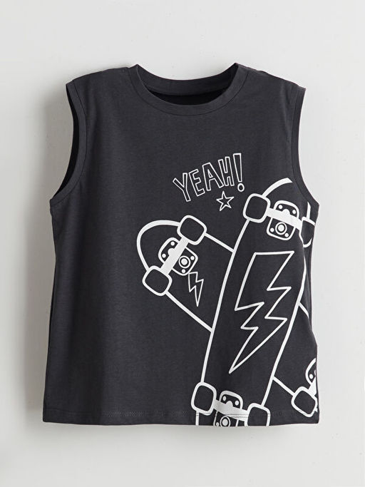 Bask?l? Erkek ?ocuk Ti??rt ve ?ort 2li