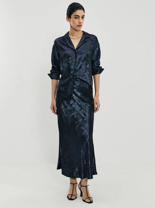 Блузка из блестящей ткани / Zarina