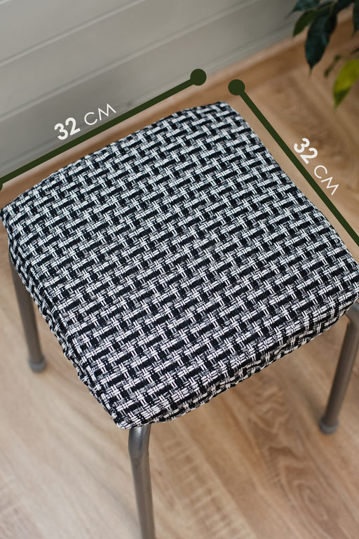 Сидушка на табурет Плетенка черная 32х32