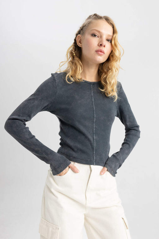 Крутая приталенная футболка в рубчик с длинными рукавами - Defacto фото 5