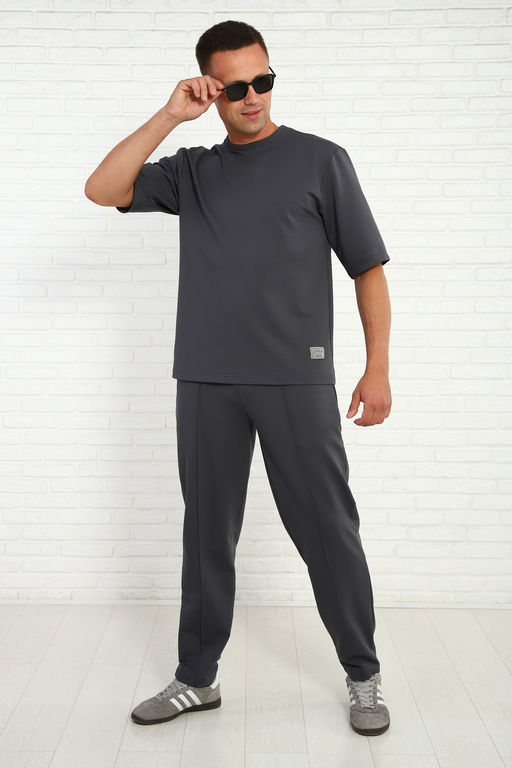 1064 Костюм мужской