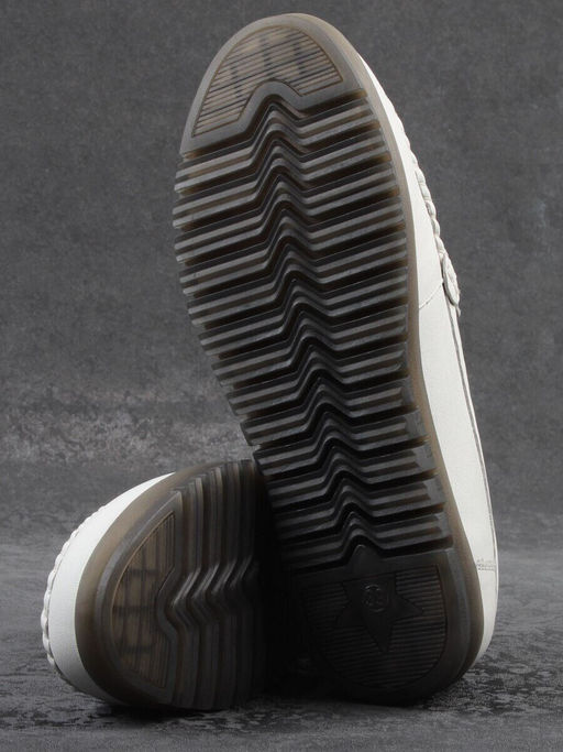 06-DYL121-2 MILK Туфли женские (натуральная кожа)