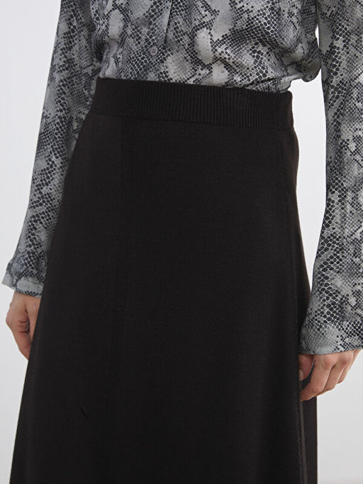 Beli Lastikli Kad?n Triko Etek