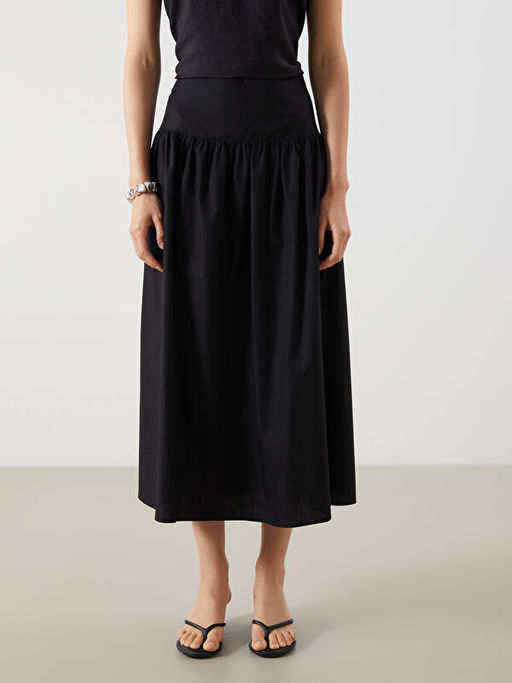 Beli Fermuarl? Belden Oturtmal? Pileli Etek