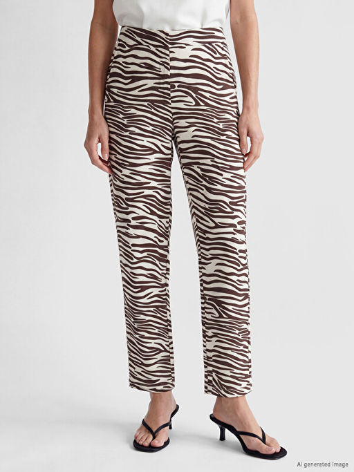 Beli Lastikli Zebra Desenli Kad?n Pantolon - Waikiki фото 2
