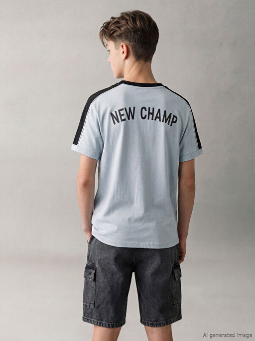 Bisiklet Yaka Bask?l? Erkek ?ocuk Ti??rt