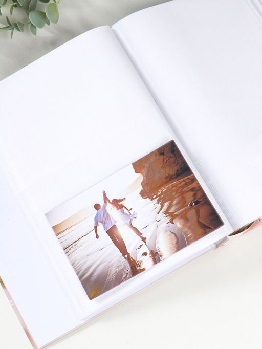 Фотоальбом на 200 фото 10×15 см «Кольца молодых и свадебный букет», в коробке, 5.5×20.5×26 см