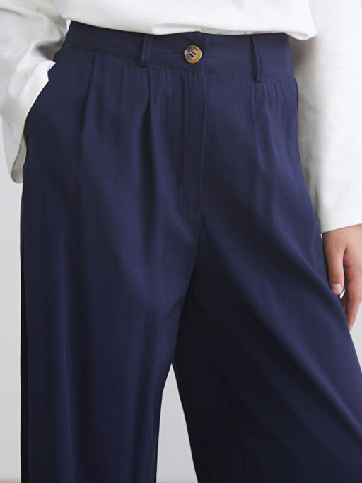 Loose Fit Geni? Pa?a Kad?n Pileli Pantolon