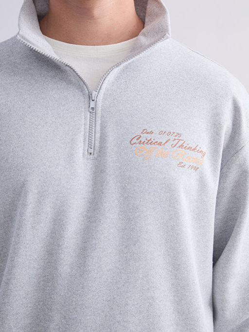 Dik Yaka Bask?l? Erkek Kal?n Sweatshirt