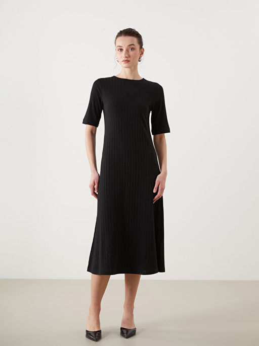 Bisiklet Yaka Dokulu Elbise