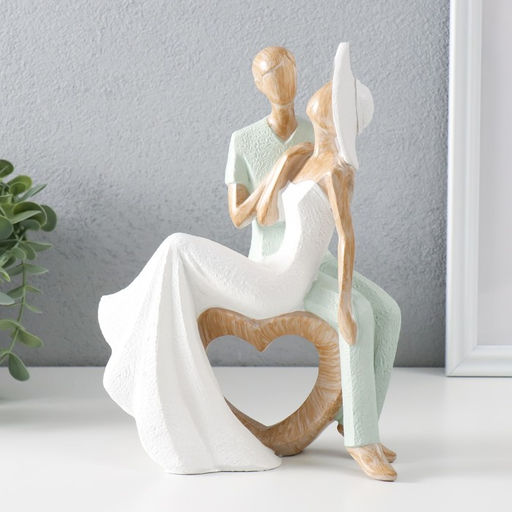 Фигурка полистоун Ретро. Влюблённые сидят на сердце, бело-зелёный, 18?11?23.5 см