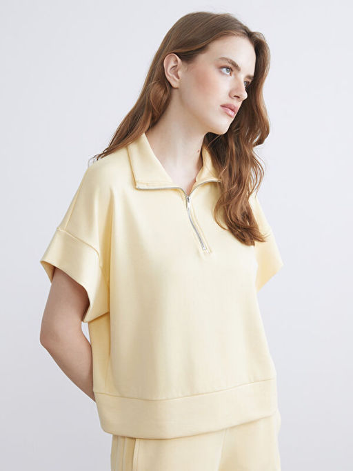 Dik Yaka Oversize Kad?n Sweatshirt