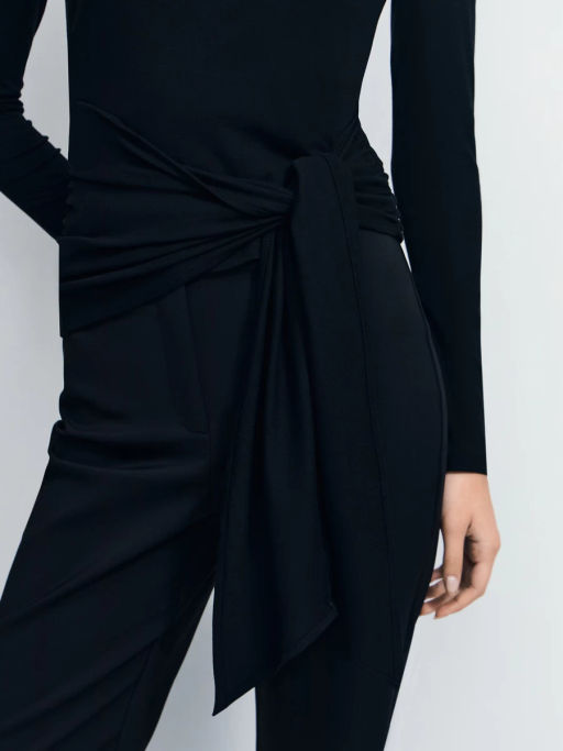 Лонгслив с декоративным узлом / Zarina фото 8