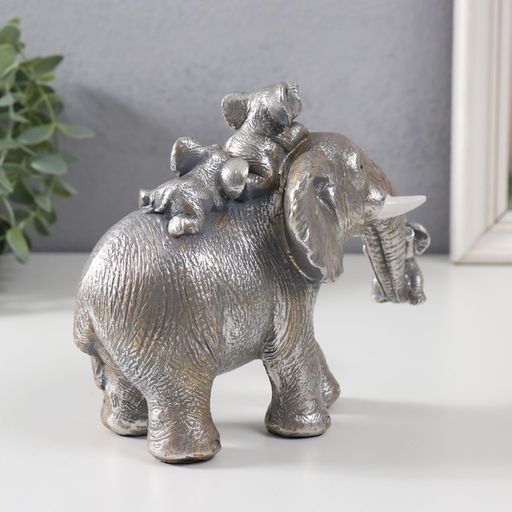 Фигурка полистоун «Веселые слонята едут на большом слоне», 18.5×9×15 см