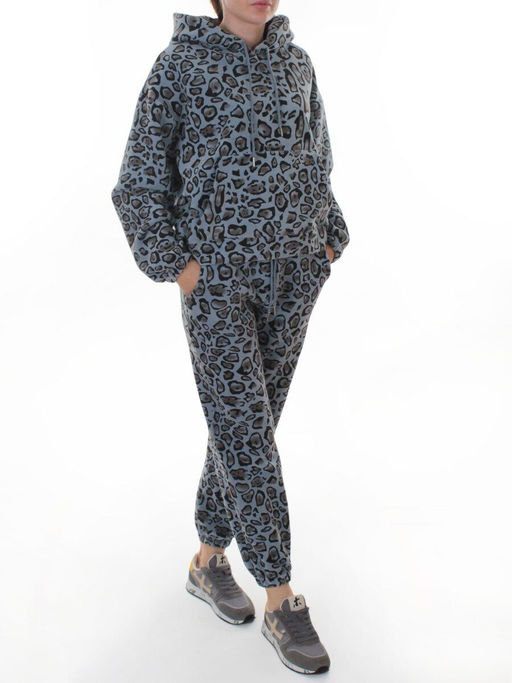 003 LT. BLUE/LEOPARD Костюм спортивный зимний женский (95% хлопок, 5% полиэстер)