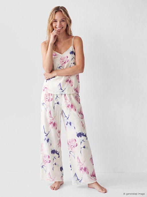 ?i?ekli ?p Ask?l? Kad?n Pijama Tak?m