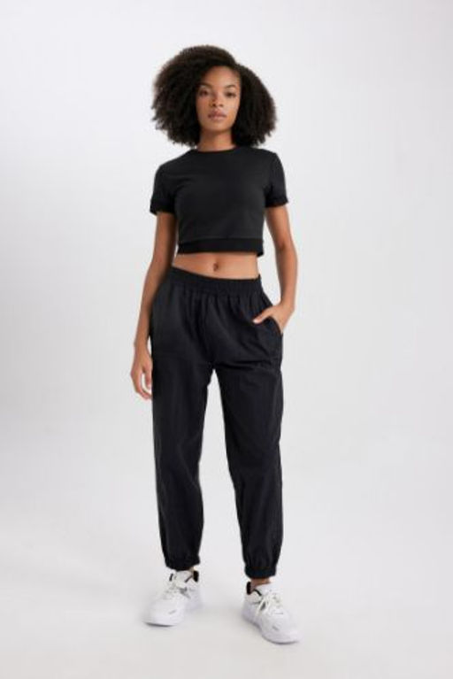 DeFactoFit Jogger Esofman Alt? Oversize Genis Kal?p Beli Lastikli Parasut