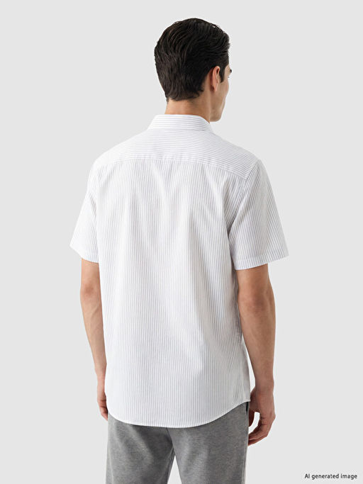 Slim Fit ?izgili Erkek G?mlek