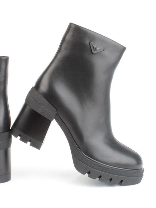 FK BLACK Ботинки зимние женские (натуральная кожа, натуральный мех)