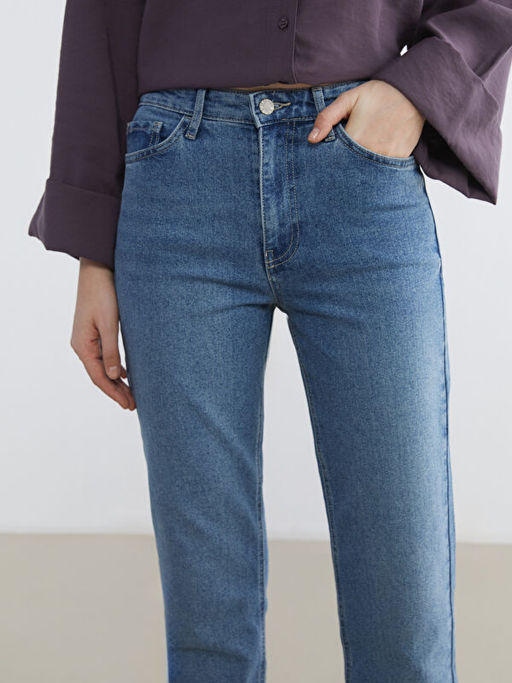 Straight Fit Kad?n Jean Pantolon