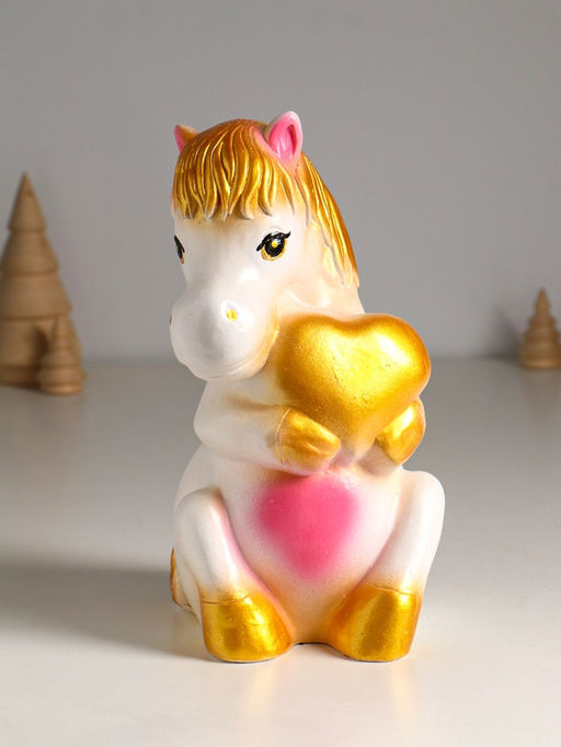 Копилка для денег Лошадь с сердцем, гипс, 23 см, белый с золотом