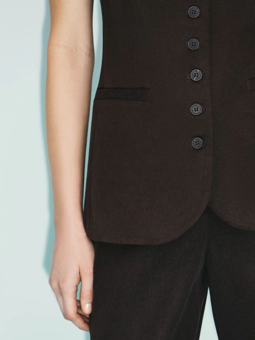 Приталенный жилет с вискозой в составе / Zarina