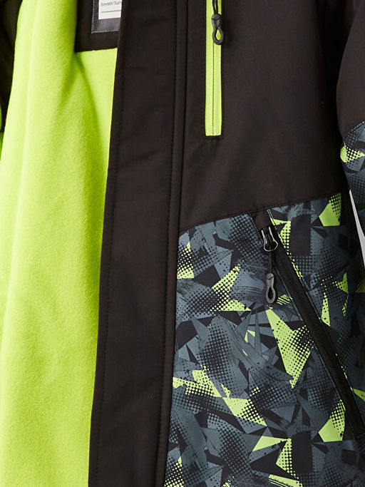 Kap??onlu Bask?l? Reflekt?r Detayl? Erkek ?ocuk Mont - Waikiki фото 2