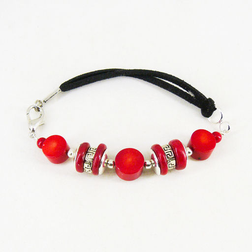 Браслет из коралла со шнуром 20 см