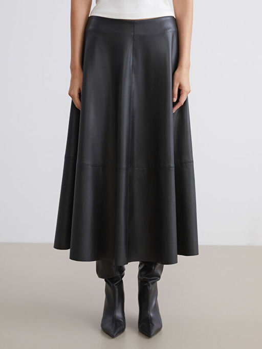 Deri G?r?n?ml? Klo? Etek