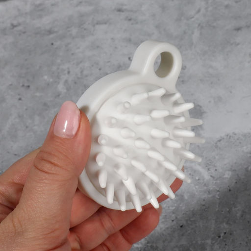 Цена за 2 шт. Щётка - массажёр для мытья головы, 8.5×6.8×3.6 см, белая