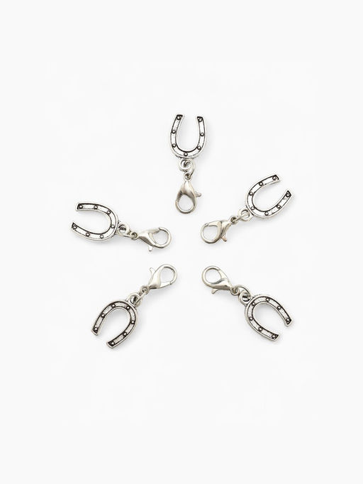 Цена за 5 шт. Шарм для браслета «Оберег» подкова на удачу, цвет серебряный