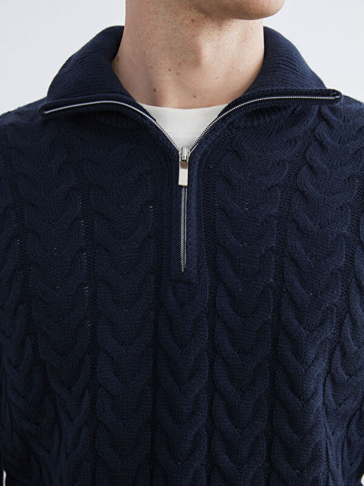 Dik Yaka Erkek Triko Kazak